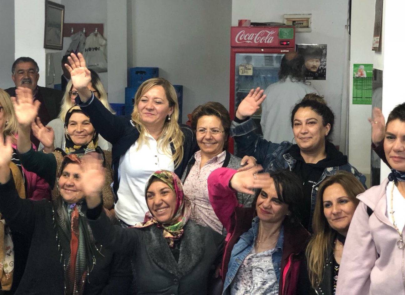 Demirel'in doktoru Aylin Cesur, seçim çalışmalarını sürdürüyor